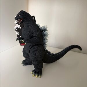 1991 MMS Godzilla Bandai figure